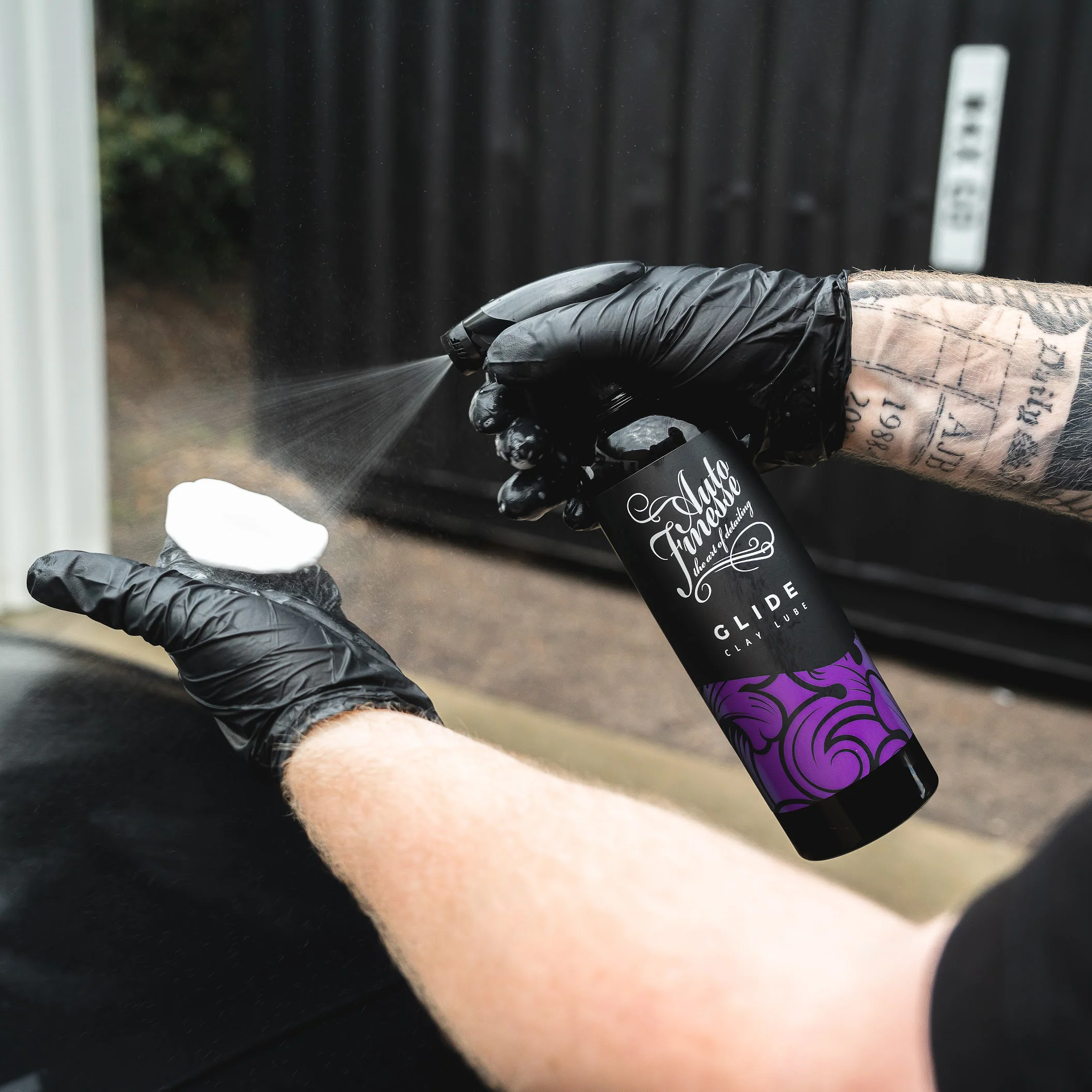 Paintwork Decontamination Kit - Image 4